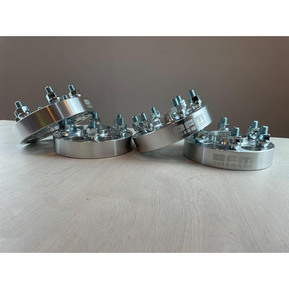 Дистанционни фланци за джанти 6x139.7 30мм 106,1 M12x1,5mm  - 4БР - За Toyota J90, J120, Hilux