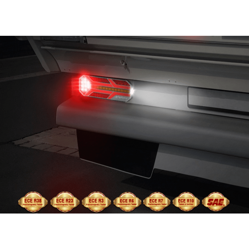 Комплект ЛЕД Диодни Стопове, Динамичен Мигач, 7 Функции, 12/24V