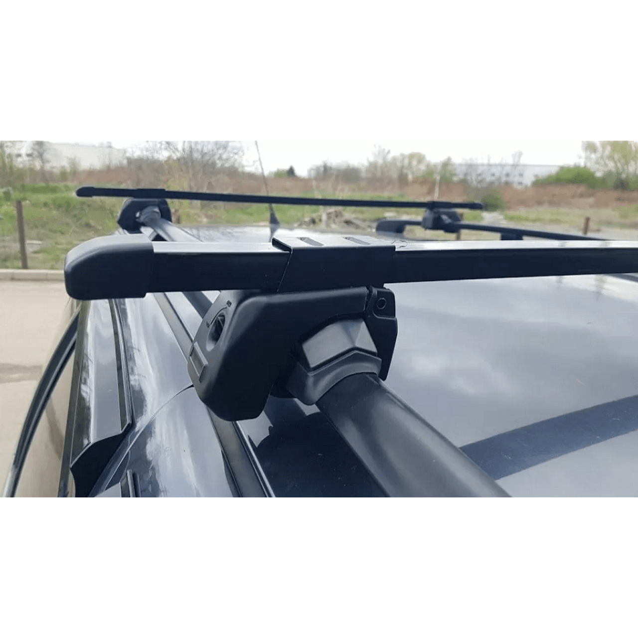 Напречни греди за багажник - за фабрични надлъжни релси с отвор - 120cm с ключ - метални