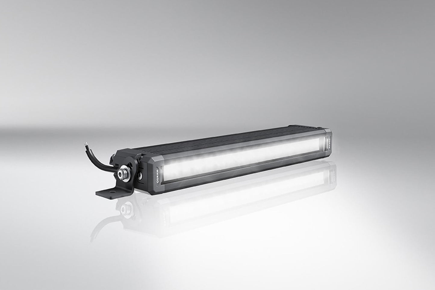 OSRAM ON-ROAD LIGHTBAR VX250-SP Слим LED BAR 27W 275X36X67mm 6000K, 1500LM, 27W, 12/24V, IP67, E-mark E4