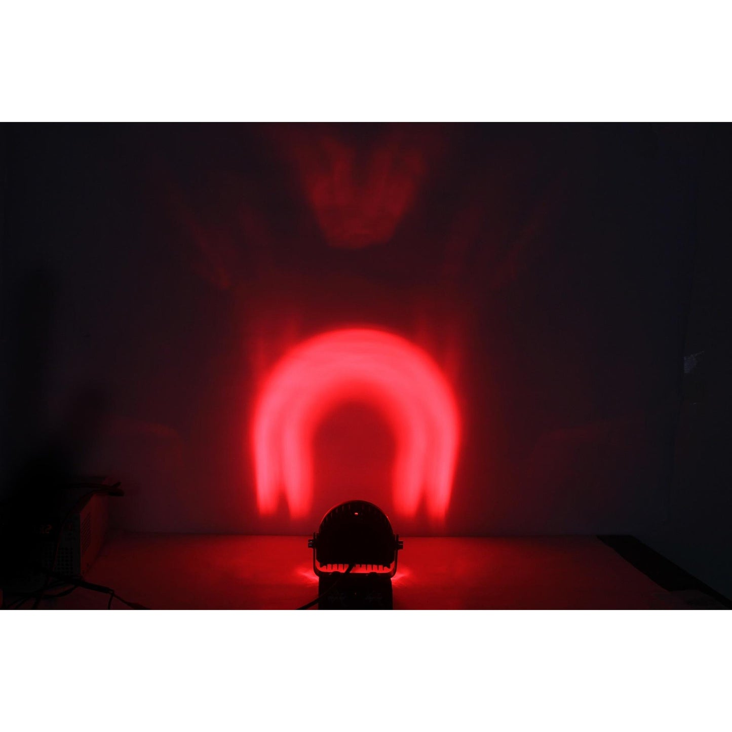 Предупредителна червена светлина за заден ход 10-30V 24W, подходяща за мотокар/електрокар