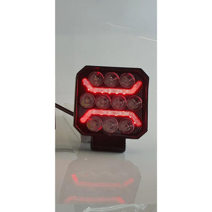 1бр Универсален LED халоген с бяла светлина + червен габарит 15W 1500LM 12V/24V E-mark