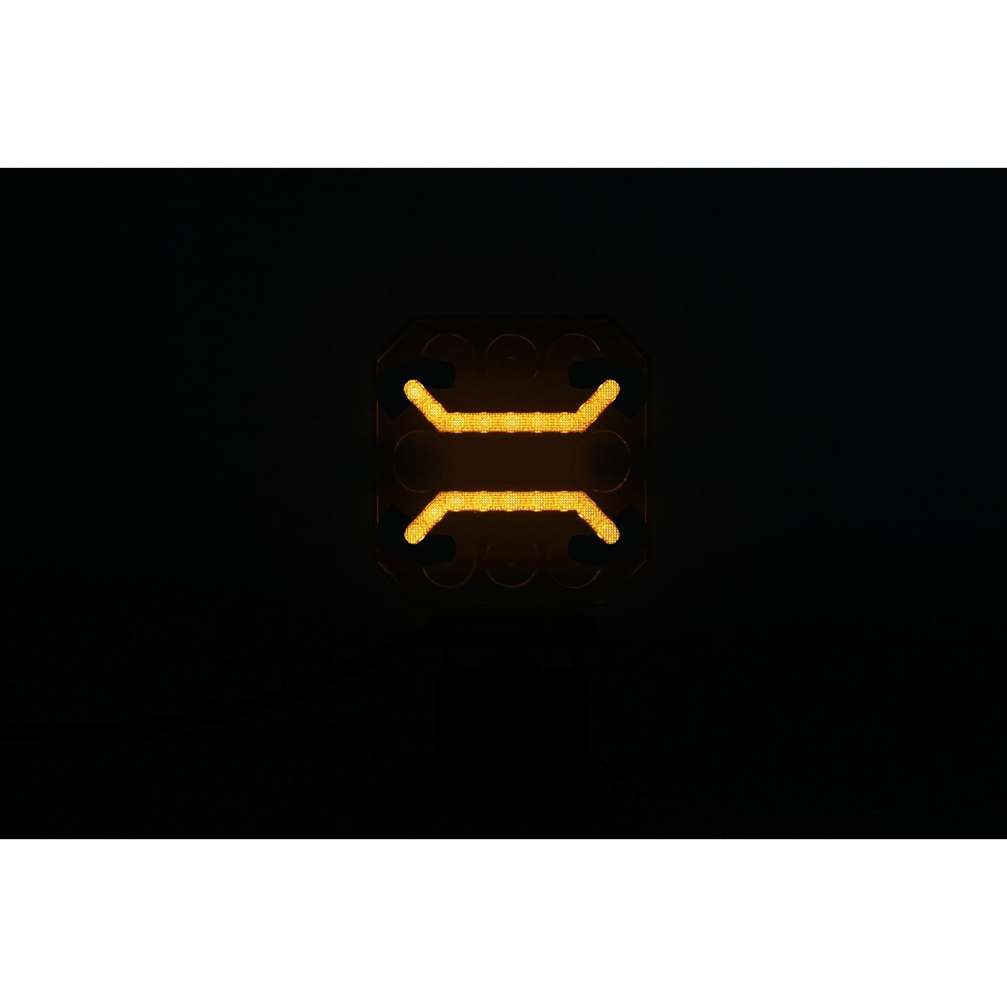 1бр Универсален LED халоген с бяла светлина + червен и оранжев габарит 15W 1500LM 12V - 24V E-mark